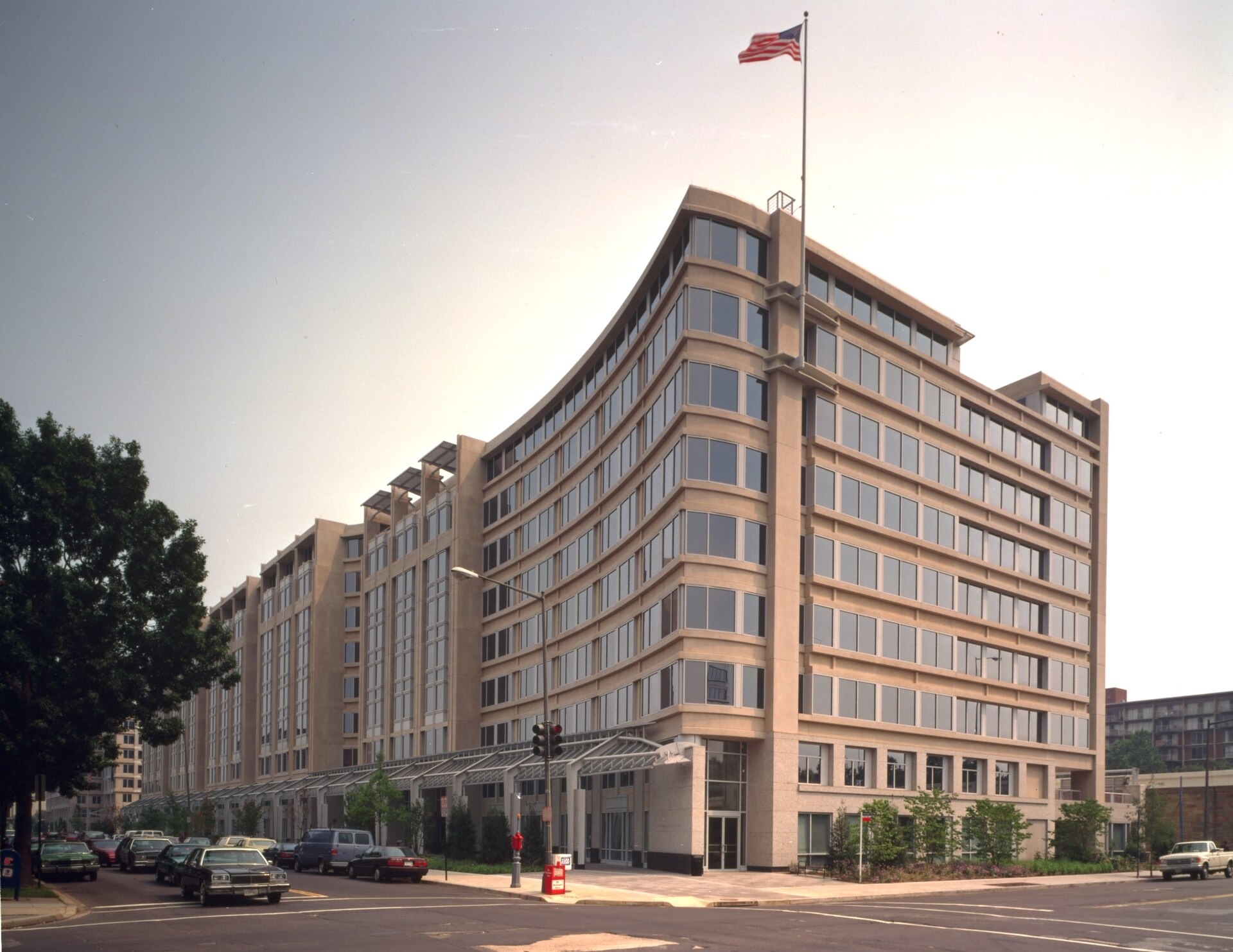 Related source image: NASA HQ Building